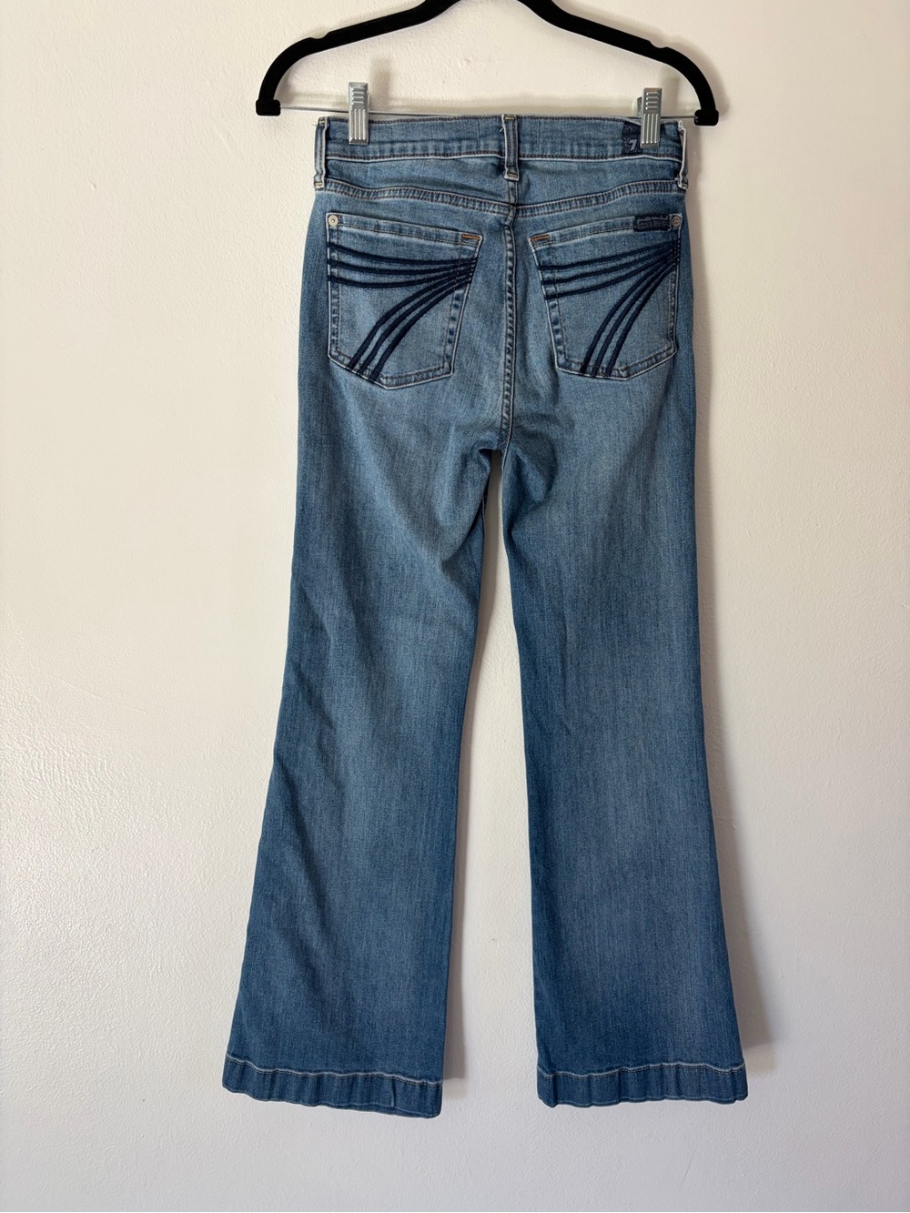7 For All Mankind Dojo Flare Jeans Medium Wash Size 26Wx30L
